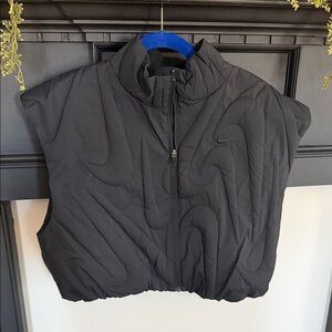 Black Nike women’s vest size large